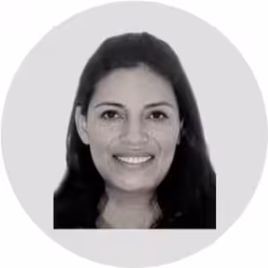 porcelain-veneers-karmita-smiles-peru porcelain-veneers-karmita-smiles-peru